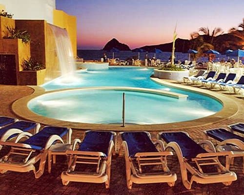 Las Flores Beach Resort – photo 2