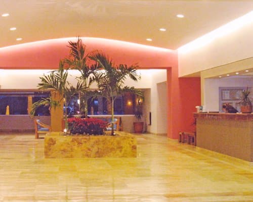 Las Flores Beach Resort – photo 7