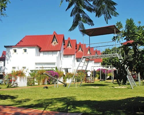 Sandy Point Beach Club – photo 14