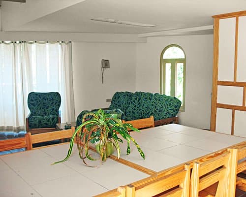 Sandy Point Beach Club – photo 3