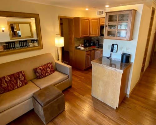 The Christie Lodge – photo 1