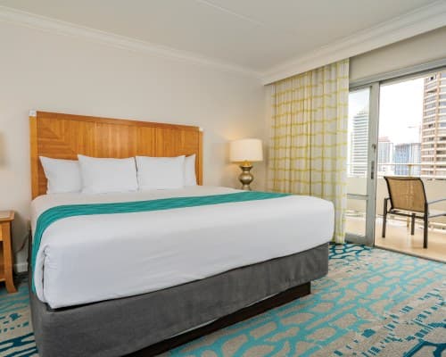 Club Wyndham Waikiki Marina Resort at the Ilikai - 5 Nights – photo 11