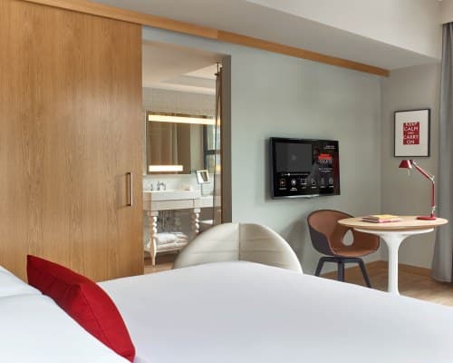 Sports Illustrated Resorts Chicago – photo 7