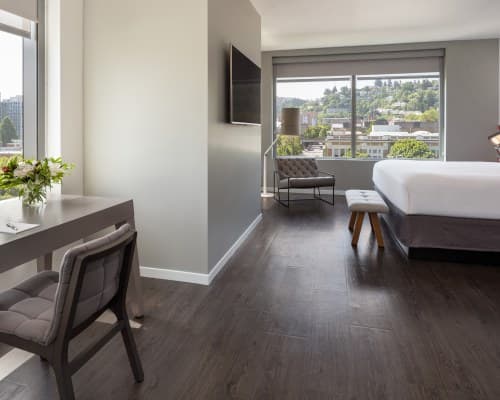 Hotel Vance, a Tribute Portfolio Hotel by Marriott - 3 Nights – photo 6
